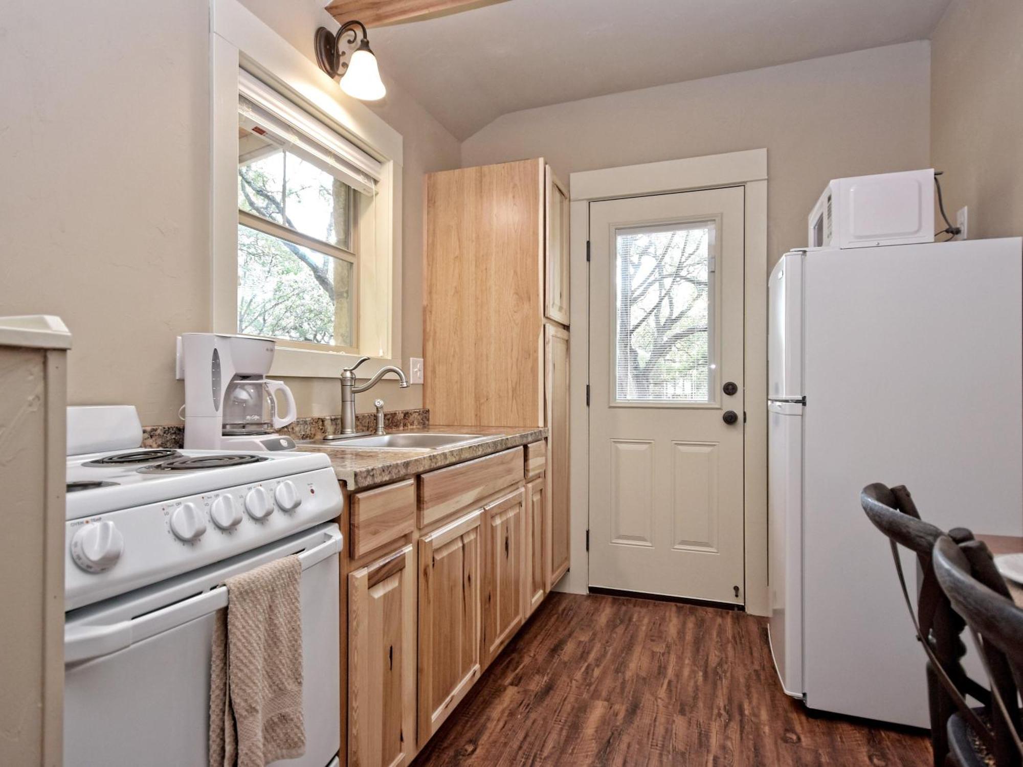 Cabins At Flite Acres - Mockingbird Cabin Wimberley Esterno foto